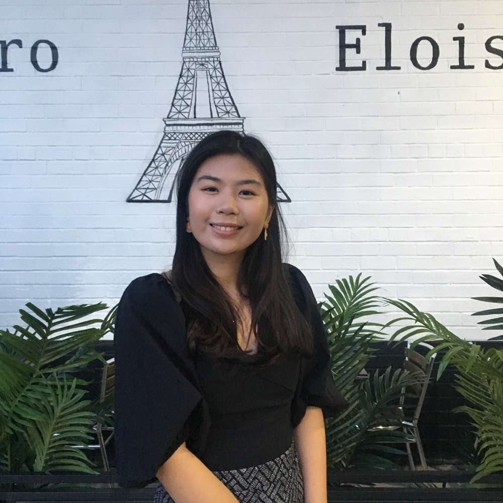 Meet your Posher, Naila